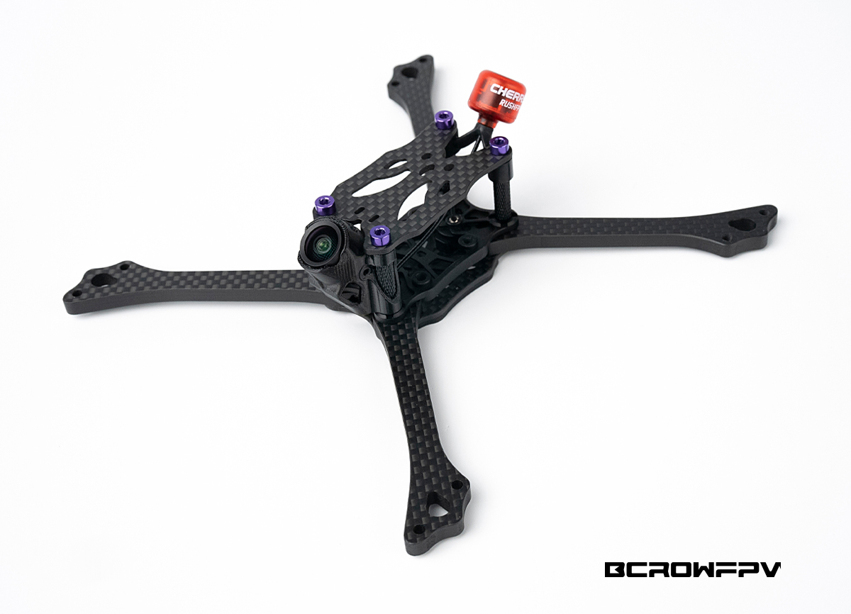 BCROWFPV PRO-V7 Racing Drone F - Drone Racing Gate recension och pris